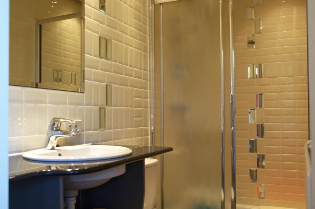 Hotel Het Wethuys Watou Екстериор снимка